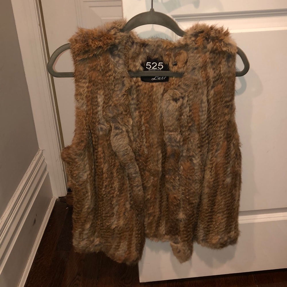 Fur vest